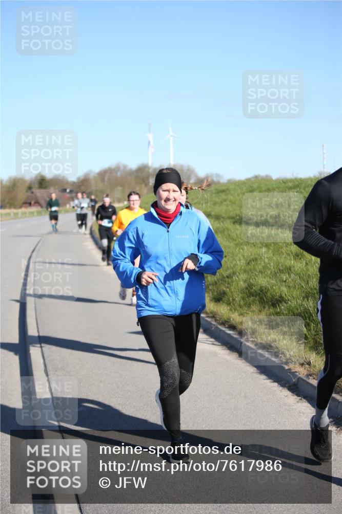 06.04.2025 - 44. Internationalen Wilhelmsburger Insellauf Jannik Wohlers http://msf.ph/oto/7617986 06.04.2025 09:45:56 Laufen  meine-sportfotos.de