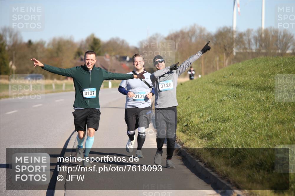 06.04.2025 - 44. Internationalen Wilhelmsburger Insellauf Jannik Wohlers http://msf.ph/oto/7618093 06.04.2025 09:46:06 Laufen 151, 3127, 3131, 3128 meine-sportfotos.de