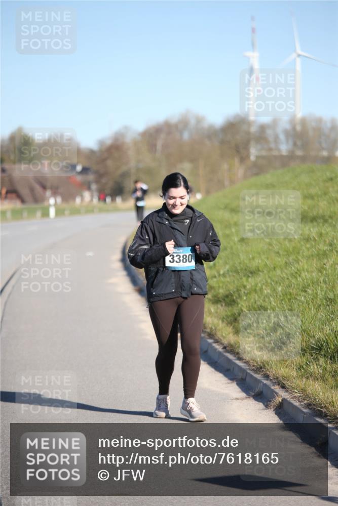 06.04.2025 - 44. Internationalen Wilhelmsburger Insellauf Jannik Wohlers http://msf.ph/oto/7618165 06.04.2025 09:46:21 Laufen 3380 meine-sportfotos.de
