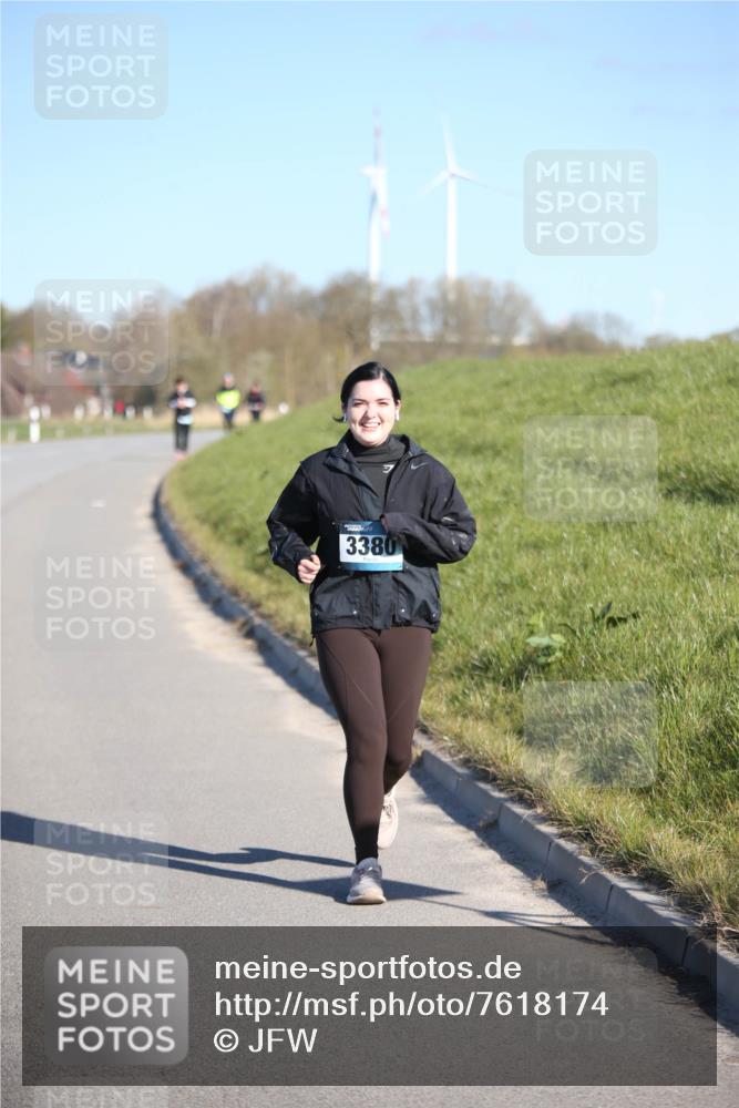 06.04.2025 - 44. Internationalen Wilhelmsburger Insellauf Jannik Wohlers http://msf.ph/oto/7618174 06.04.2025 09:46:23 Laufen 3380 meine-sportfotos.de