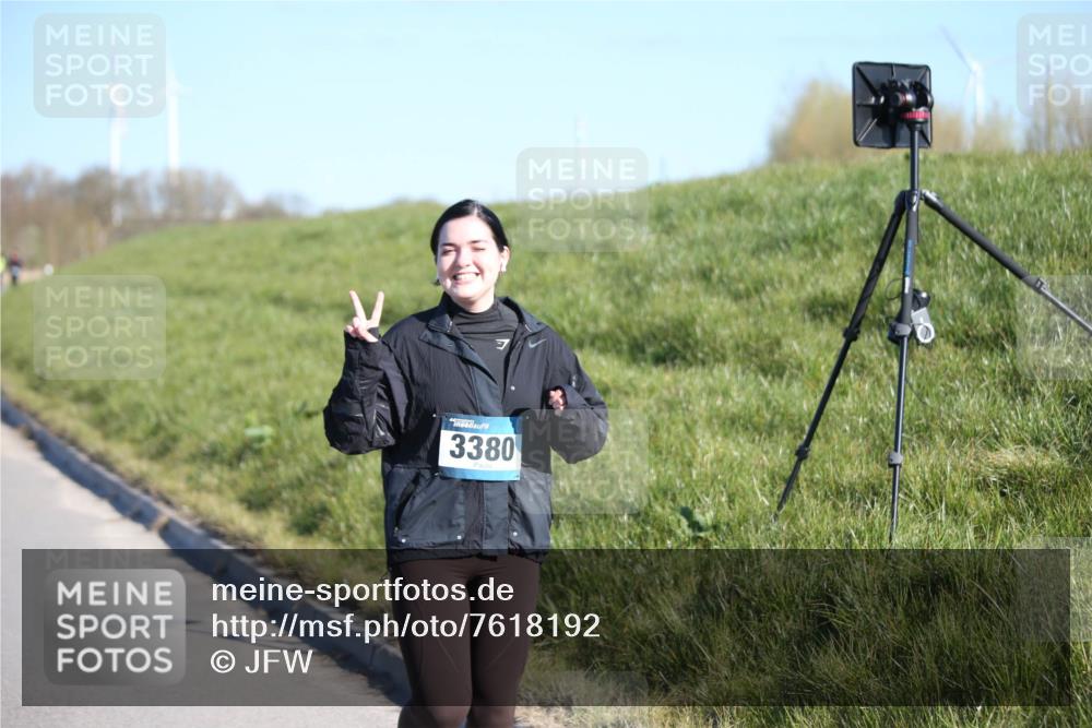 06.04.2025 - 44. Internationalen Wilhelmsburger Insellauf Jannik Wohlers http://msf.ph/oto/7618192 06.04.2025 09:46:25 Laufen 3380 meine-sportfotos.de