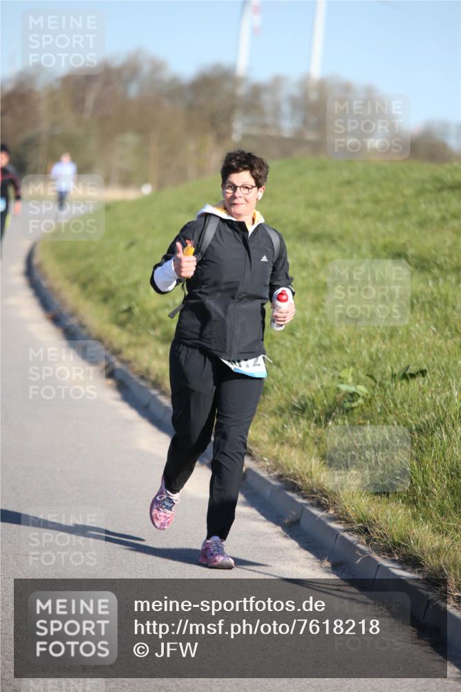 06.04.2025 - 44. Internationalen Wilhelmsburger Insellauf Jannik Wohlers http://msf.ph/oto/7618218 06.04.2025 09:46:49 Laufen  meine-sportfotos.de