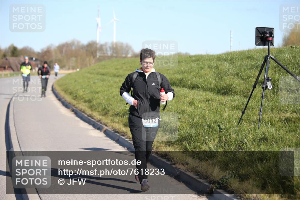 06.04.2025 - 44. Internationalen Wilhelmsburger Insellauf Jannik Wohlers http://msf.ph/oto/7618233 06.04.2025 09:46:51 Laufen 3072 meine-sportfotos.de