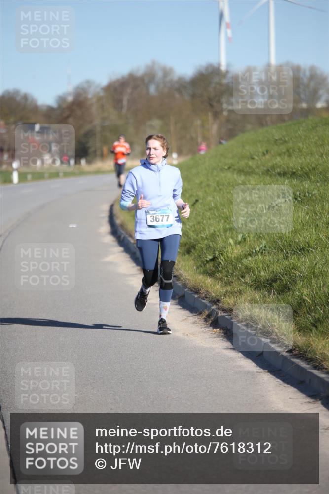 06.04.2025 - 44. Internationalen Wilhelmsburger Insellauf Jannik Wohlers http://msf.ph/oto/7618312 06.04.2025 09:47:15 Laufen 3677 meine-sportfotos.de
