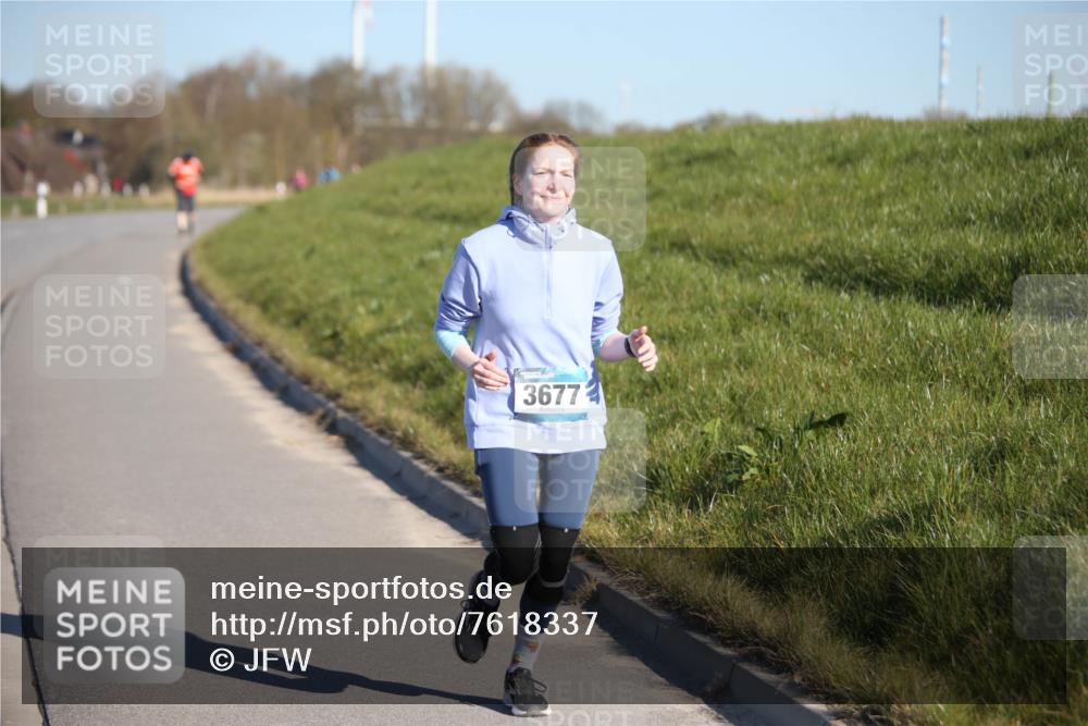 06.04.2025 - 44. Internationalen Wilhelmsburger Insellauf Jannik Wohlers http://msf.ph/oto/7618337 06.04.2025 09:47:19 Laufen 3677 meine-sportfotos.de