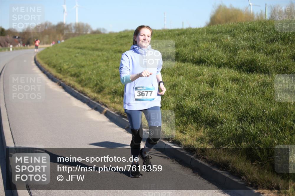 06.04.2025 - 44. Internationalen Wilhelmsburger Insellauf Jannik Wohlers http://msf.ph/oto/7618359 06.04.2025 09:47:20 Laufen 3677 meine-sportfotos.de