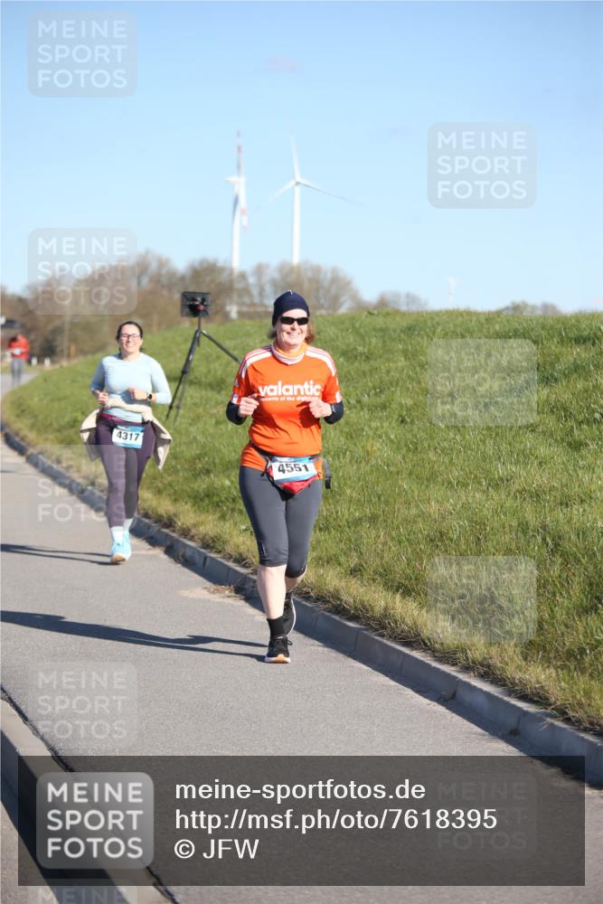 06.04.2025 - 44. Internationalen Wilhelmsburger Insellauf Jannik Wohlers http://msf.ph/oto/7618395 06.04.2025 09:48:19 Laufen 4317, 4551 meine-sportfotos.de
