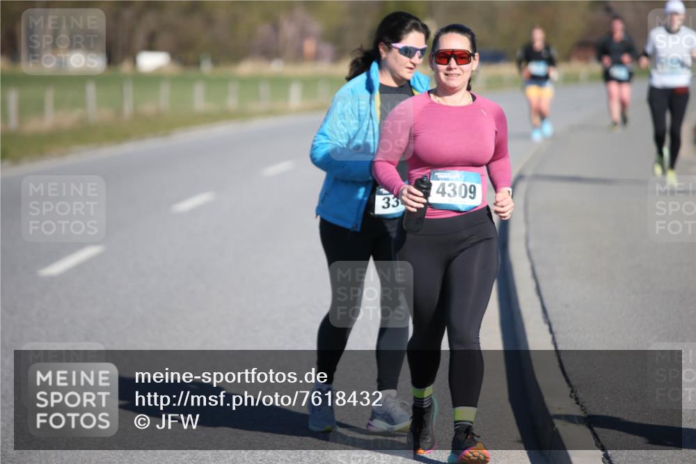 06.04.2025 - 44. Internationalen Wilhelmsburger Insellauf Jannik Wohlers http://msf.ph/oto/7618432 06.04.2025 09:48:23 Laufen 33, 4309 meine-sportfotos.de