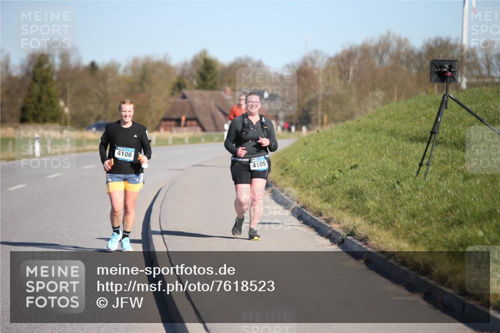 06.04.2025 - 44. Internationalen Wilhelmsburger Insellauf Jannik Wohlers http://msf.ph/oto/7618523 06.04.2025 09:48:34 Laufen 4106, 4105 meine-sportfotos.de