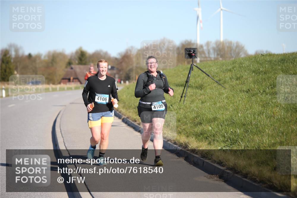 06.04.2025 - 44. Internationalen Wilhelmsburger Insellauf Jannik Wohlers http://msf.ph/oto/7618540 06.04.2025 09:48:38 Laufen 4106, 4105 meine-sportfotos.de