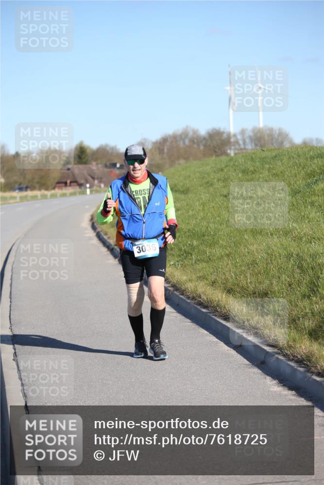 06.04.2025 - 44. Internationalen Wilhelmsburger Insellauf Jannik Wohlers http://msf.ph/oto/7618725 06.04.2025 09:49:59 Laufen 3036 meine-sportfotos.de