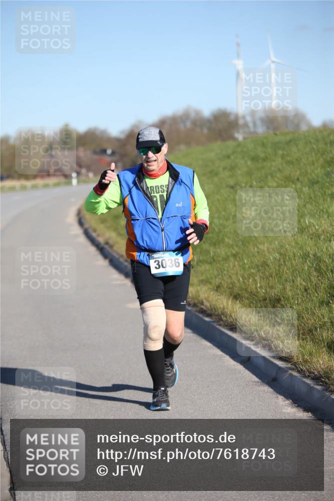06.04.2025 - 44. Internationalen Wilhelmsburger Insellauf Jannik Wohlers http://msf.ph/oto/7618743 06.04.2025 09:49:59 Laufen 3036 meine-sportfotos.de
