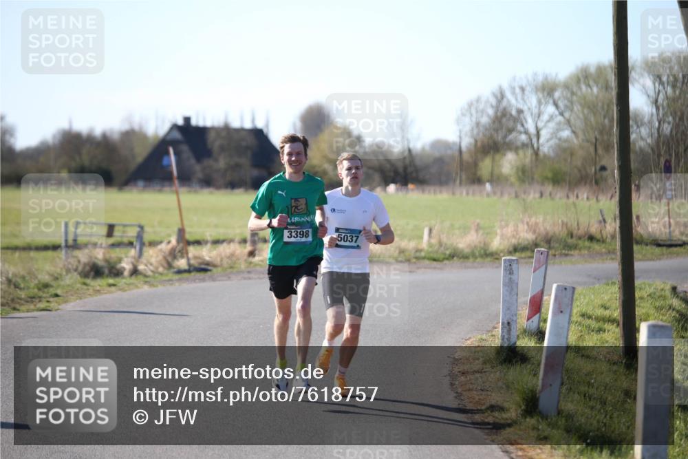 06.04.2025 - 44. Internationalen Wilhelmsburger Insellauf Jannik Wohlers http://msf.ph/oto/7618757 06.04.2025 09:56:59 Laufen 3398, 5037 meine-sportfotos.de