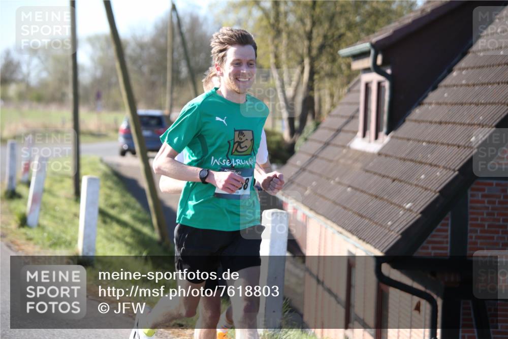 06.04.2025 - 44. Internationalen Wilhelmsburger Insellauf Jannik Wohlers http://msf.ph/oto/7618803 06.04.2025 09:57:02 Laufen 8 meine-sportfotos.de