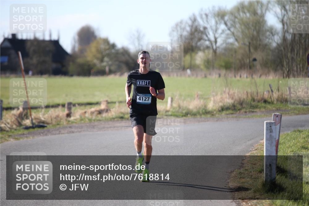 06.04.2025 - 44. Internationalen Wilhelmsburger Insellauf Jannik Wohlers http://msf.ph/oto/7618814 06.04.2025 09:57:33 Laufen 4127 meine-sportfotos.de