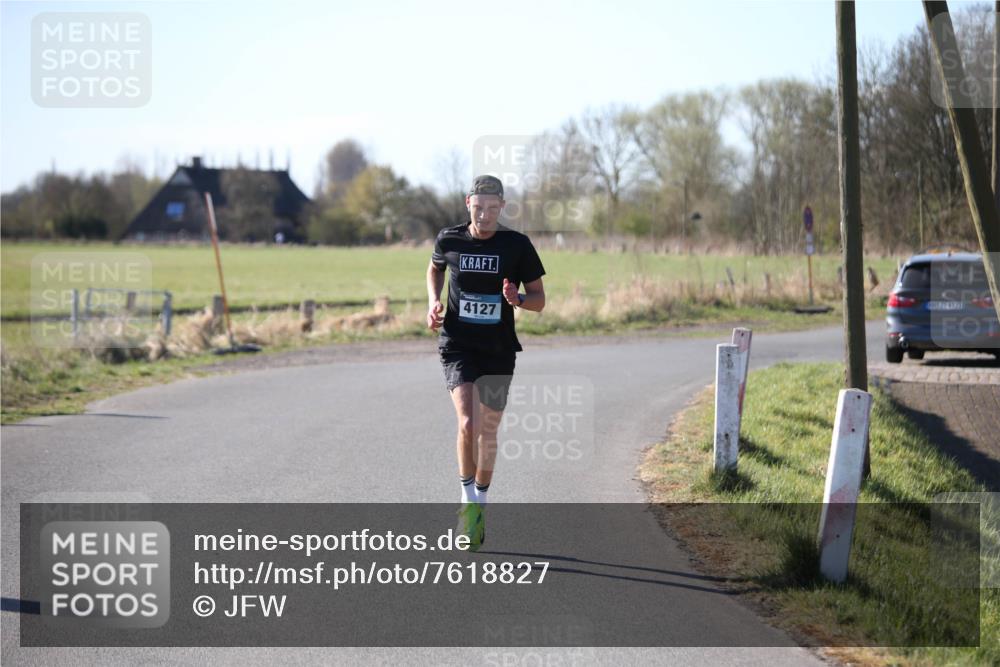 06.04.2025 - 44. Internationalen Wilhelmsburger Insellauf Jannik Wohlers http://msf.ph/oto/7618827 06.04.2025 09:57:34 Laufen 4127 meine-sportfotos.de