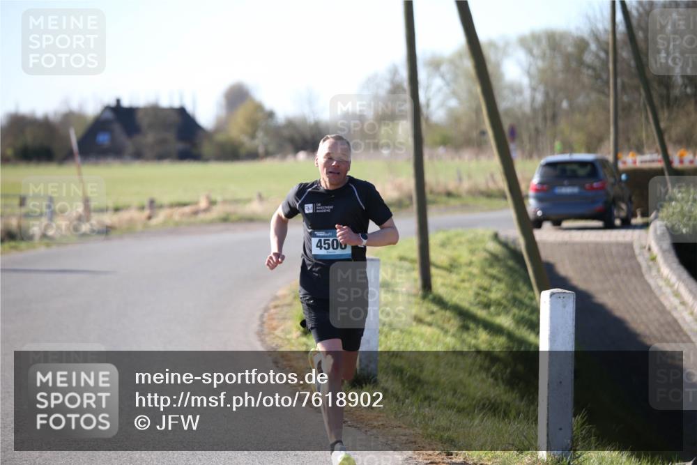 06.04.2025 - 44. Internationalen Wilhelmsburger Insellauf Jannik Wohlers http://msf.ph/oto/7618902 06.04.2025 09:57:57 Laufen 4500 meine-sportfotos.de