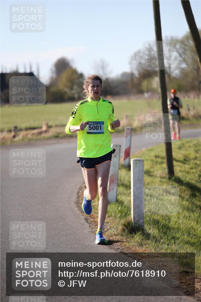 06.04.2025 - 44. Internationalen Wilhelmsburger Insellauf Jannik Wohlers http://msf.ph/oto/7618910 06.04.2025 09:58:48 Laufen 5001 meine-sportfotos.de