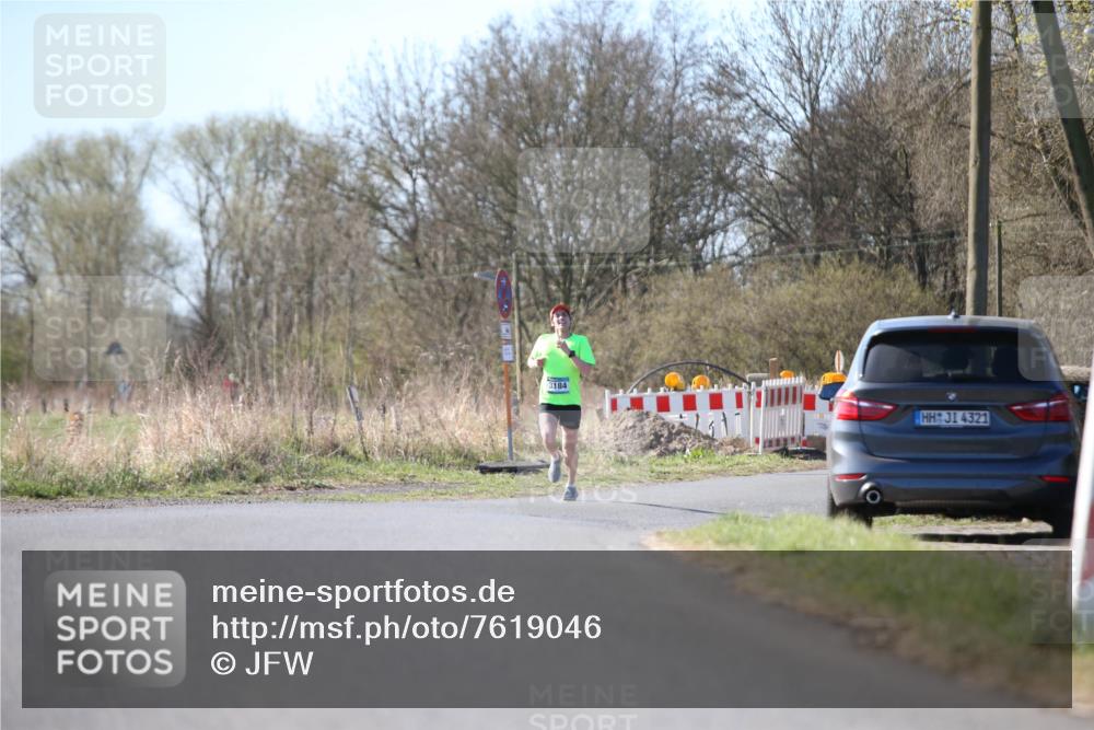 06.04.2025 - 44. Internationalen Wilhelmsburger Insellauf Jannik Wohlers http://msf.ph/oto/7619046 06.04.2025 10:00:12 Laufen 3184, 4321 meine-sportfotos.de