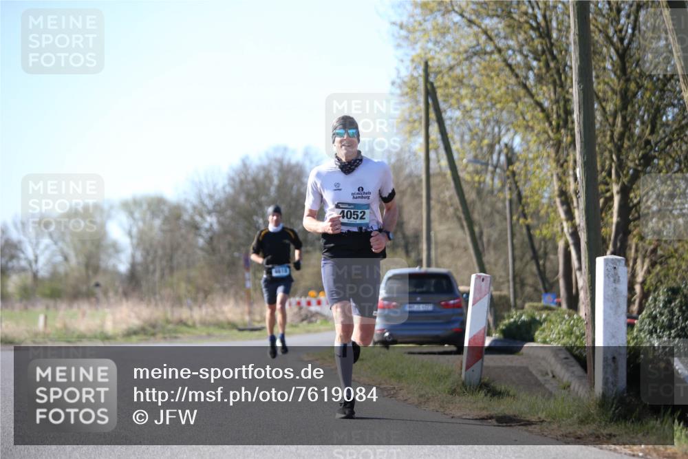 06.04.2025 - 44. Internationalen Wilhelmsburger Insellauf Jannik Wohlers http://msf.ph/oto/7619084 06.04.2025 10:00:32 Laufen 4618, 4052 meine-sportfotos.de