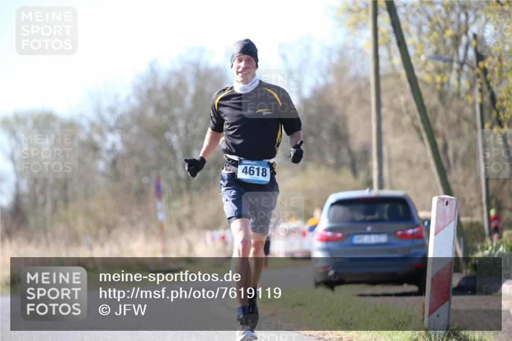 06.04.2025 - 44. Internationalen Wilhelmsburger Insellauf Jannik Wohlers http://msf.ph/oto/7619119 06.04.2025 10:00:35 Laufen 4618 meine-sportfotos.de