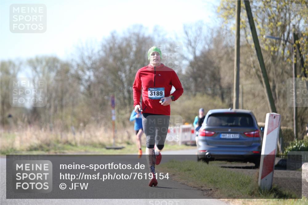 06.04.2025 - 44. Internationalen Wilhelmsburger Insellauf Jannik Wohlers http://msf.ph/oto/7619154 06.04.2025 10:01:04 Laufen 3189, 31, 4321 meine-sportfotos.de