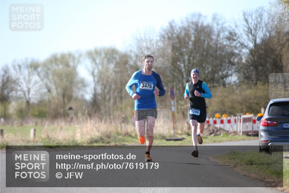 06.04.2025 - 44. Internationalen Wilhelmsburger Insellauf Jannik Wohlers http://msf.ph/oto/7619179 06.04.2025 10:01:10 Laufen 3475, 3399 meine-sportfotos.de