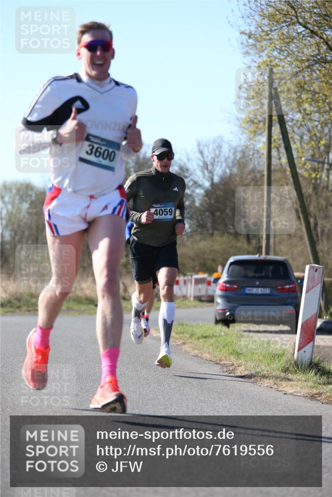 06.04.2025 - 44. Internationalen Wilhelmsburger Insellauf Jannik Wohlers http://msf.ph/oto/7619556 06.04.2025 10:03:12 Laufen 3600, 4059 meine-sportfotos.de