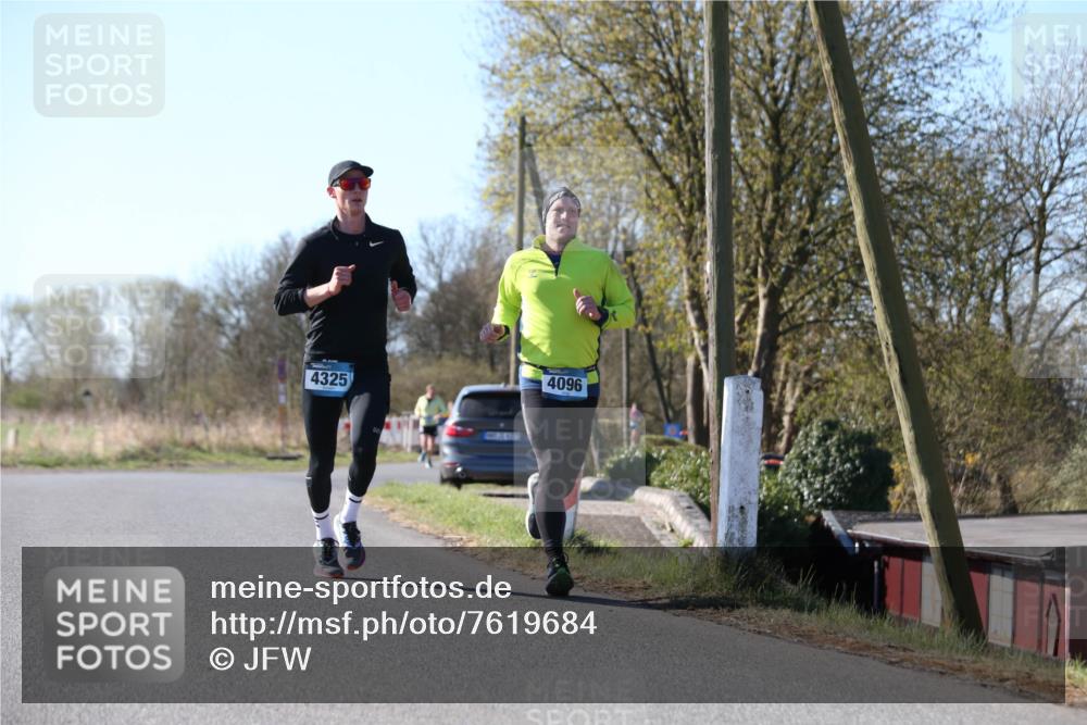 06.04.2025 - 44. Internationalen Wilhelmsburger Insellauf Jannik Wohlers http://msf.ph/oto/7619684 06.04.2025 10:03:36 Laufen 4096, 4325 meine-sportfotos.de