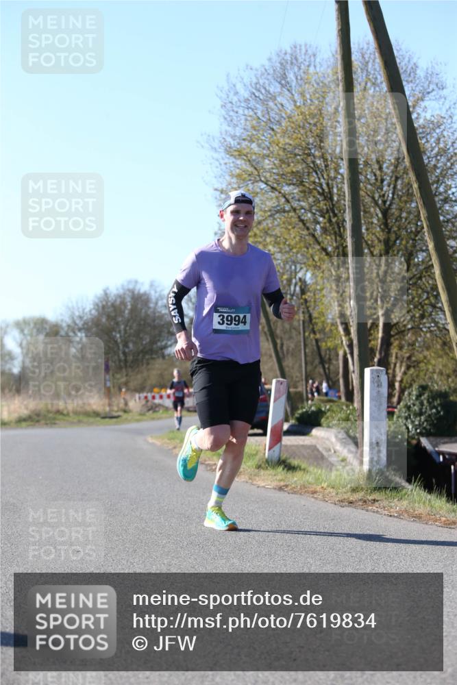 06.04.2025 - 44. Internationalen Wilhelmsburger Insellauf Jannik Wohlers http://msf.ph/oto/7619834 06.04.2025 10:04:21 Laufen 3994 meine-sportfotos.de