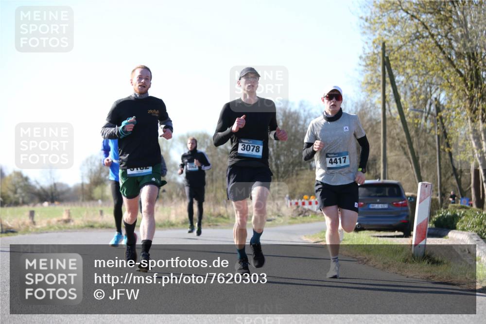 06.04.2025 - 44. Internationalen Wilhelmsburger Insellauf Jannik Wohlers http://msf.ph/oto/7620303 06.04.2025 10:06:10 Laufen 3078, 4417 meine-sportfotos.de