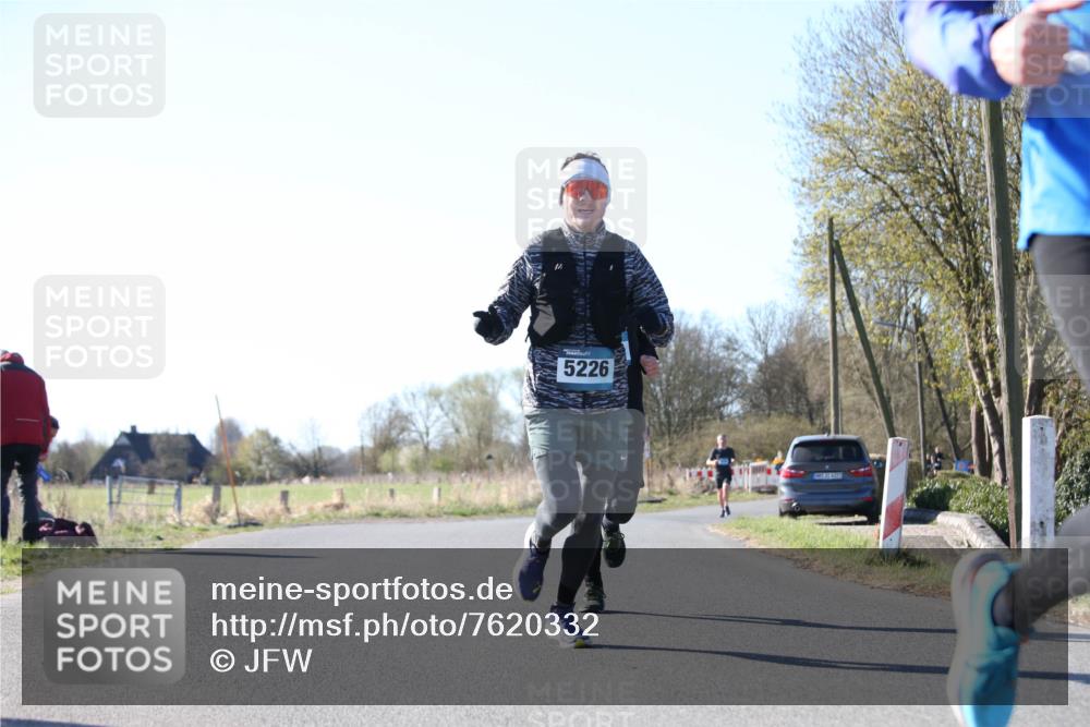 06.04.2025 - 44. Internationalen Wilhelmsburger Insellauf Jannik Wohlers http://msf.ph/oto/7620332 06.04.2025 10:06:14 Laufen 5226 meine-sportfotos.de