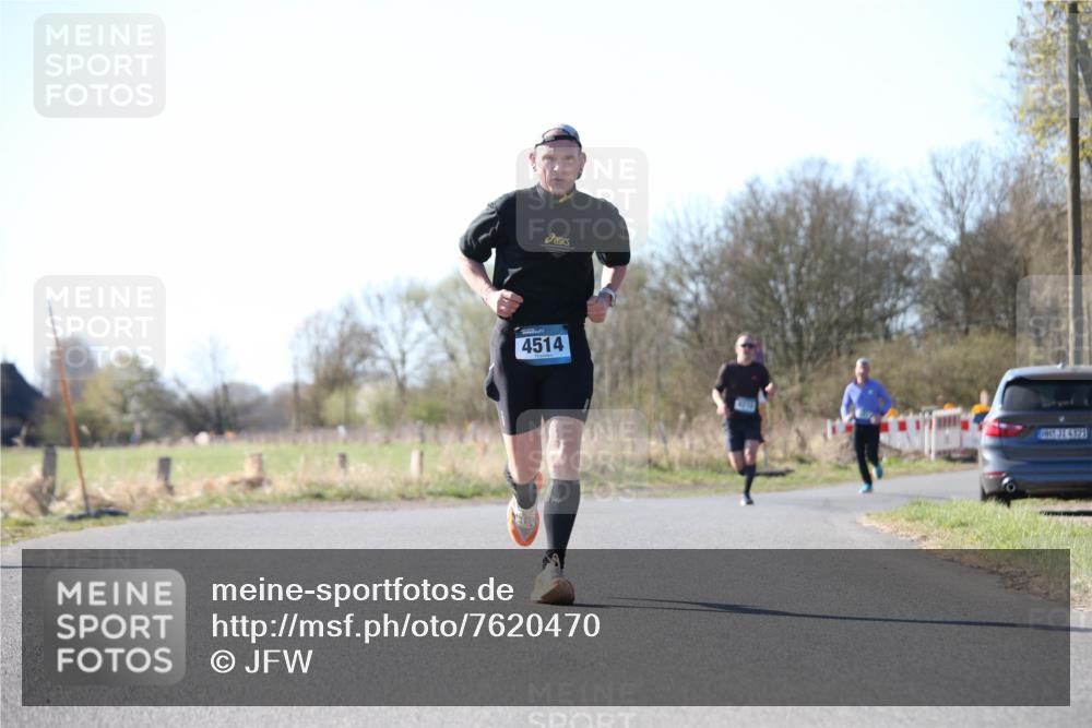 06.04.2025 - 44. Internationalen Wilhelmsburger Insellauf Jannik Wohlers http://msf.ph/oto/7620470 06.04.2025 10:06:42 Laufen 4514, 31, 4321 meine-sportfotos.de