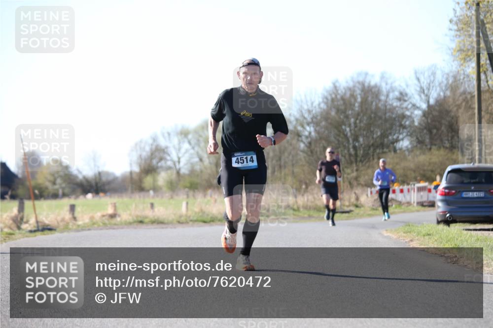 06.04.2025 - 44. Internationalen Wilhelmsburger Insellauf Jannik Wohlers http://msf.ph/oto/7620472 06.04.2025 10:06:42 Laufen 4514 meine-sportfotos.de
