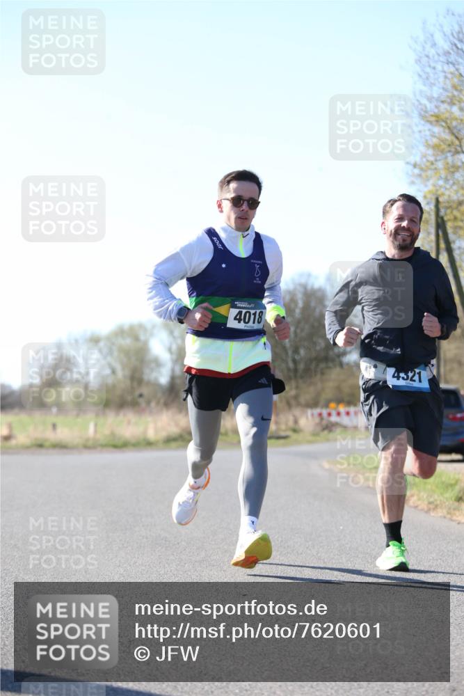 06.04.2025 - 44. Internationalen Wilhelmsburger Insellauf Jannik Wohlers http://msf.ph/oto/7620601 06.04.2025 10:07:21 Laufen 4018, 4321 meine-sportfotos.de