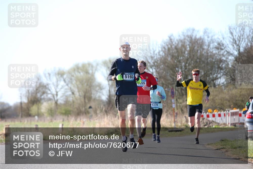 06.04.2025 - 44. Internationalen Wilhelmsburger Insellauf Jannik Wohlers http://msf.ph/oto/7620677 06.04.2025 10:07:46 Laufen 5193, 55, 4378 meine-sportfotos.de