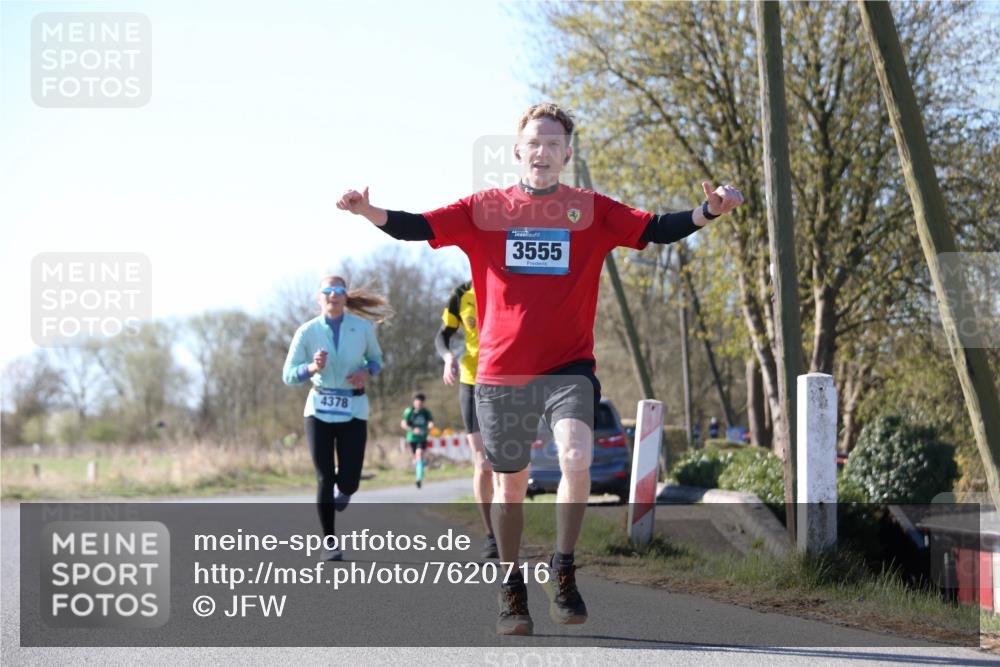 06.04.2025 - 44. Internationalen Wilhelmsburger Insellauf Jannik Wohlers http://msf.ph/oto/7620716 06.04.2025 10:07:50 Laufen 4378, 3555 meine-sportfotos.de