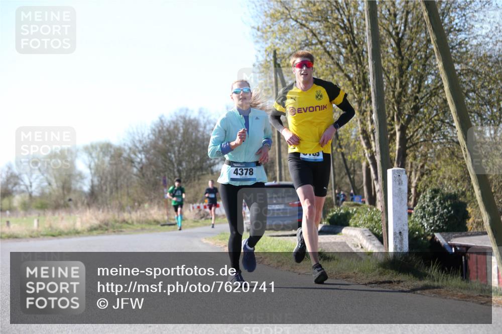 06.04.2025 - 44. Internationalen Wilhelmsburger Insellauf Jannik Wohlers http://msf.ph/oto/7620741 06.04.2025 10:07:52 Laufen 4378, 101 meine-sportfotos.de