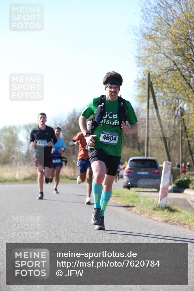 06.04.2025 - 44. Internationalen Wilhelmsburger Insellauf Jannik Wohlers http://msf.ph/oto/7620784 06.04.2025 10:08:02 Laufen 4311, 4604 meine-sportfotos.de