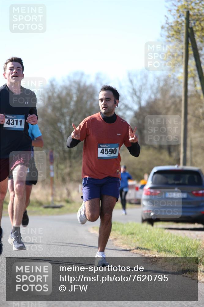 06.04.2025 - 44. Internationalen Wilhelmsburger Insellauf Jannik Wohlers http://msf.ph/oto/7620795 06.04.2025 10:08:03 Laufen 4311, 4590 meine-sportfotos.de