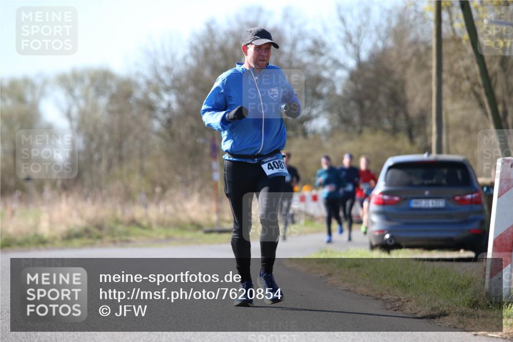06.04.2025 - 44. Internationalen Wilhelmsburger Insellauf Jannik Wohlers http://msf.ph/oto/7620854 06.04.2025 10:08:14 Laufen 408 meine-sportfotos.de