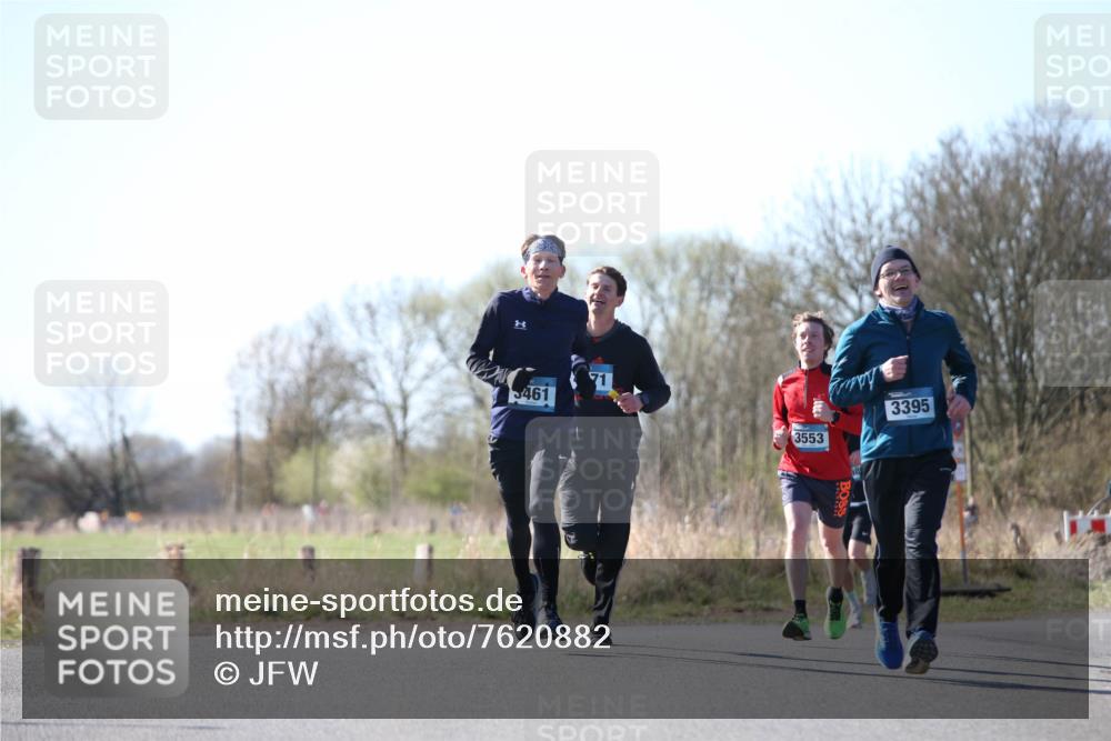06.04.2025 - 44. Internationalen Wilhelmsburger Insellauf Jannik Wohlers http://msf.ph/oto/7620882 06.04.2025 10:08:22 Laufen 5461, 3553, 3395 meine-sportfotos.de