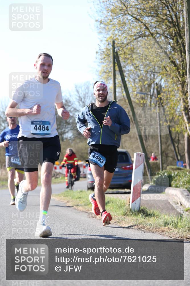 06.04.2025 - 44. Internationalen Wilhelmsburger Insellauf Jannik Wohlers http://msf.ph/oto/7621025 06.04.2025 10:09:18 Laufen 4464, 3164, 4493 meine-sportfotos.de