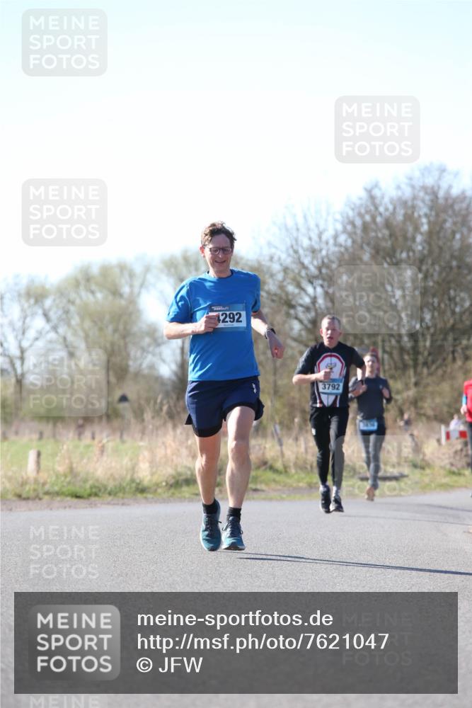 06.04.2025 - 44. Internationalen Wilhelmsburger Insellauf Jannik Wohlers http://msf.ph/oto/7621047 06.04.2025 10:09:33 Laufen 1292, 3792 meine-sportfotos.de