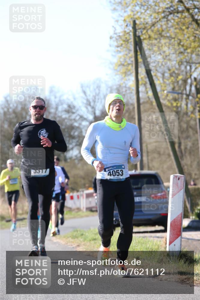 06.04.2025 - 44. Internationalen Wilhelmsburger Insellauf Jannik Wohlers http://msf.ph/oto/7621112 06.04.2025 10:10:18 Laufen 3317, 4053 meine-sportfotos.de