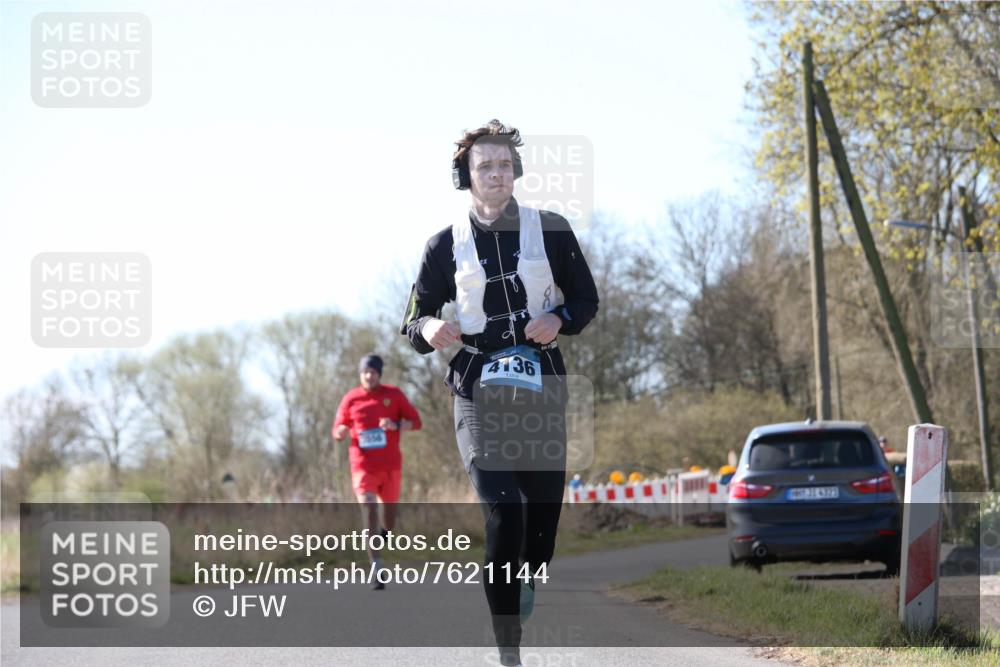 06.04.2025 - 44. Internationalen Wilhelmsburger Insellauf Jannik Wohlers http://msf.ph/oto/7621144 06.04.2025 10:10:29 Laufen 4136, 31, 4323 meine-sportfotos.de