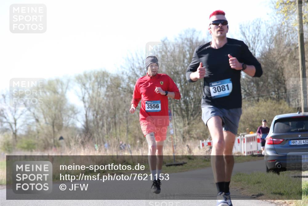 06.04.2025 - 44. Internationalen Wilhelmsburger Insellauf Jannik Wohlers http://msf.ph/oto/7621153 06.04.2025 10:10:31 Laufen 3556, 3081, 432 meine-sportfotos.de