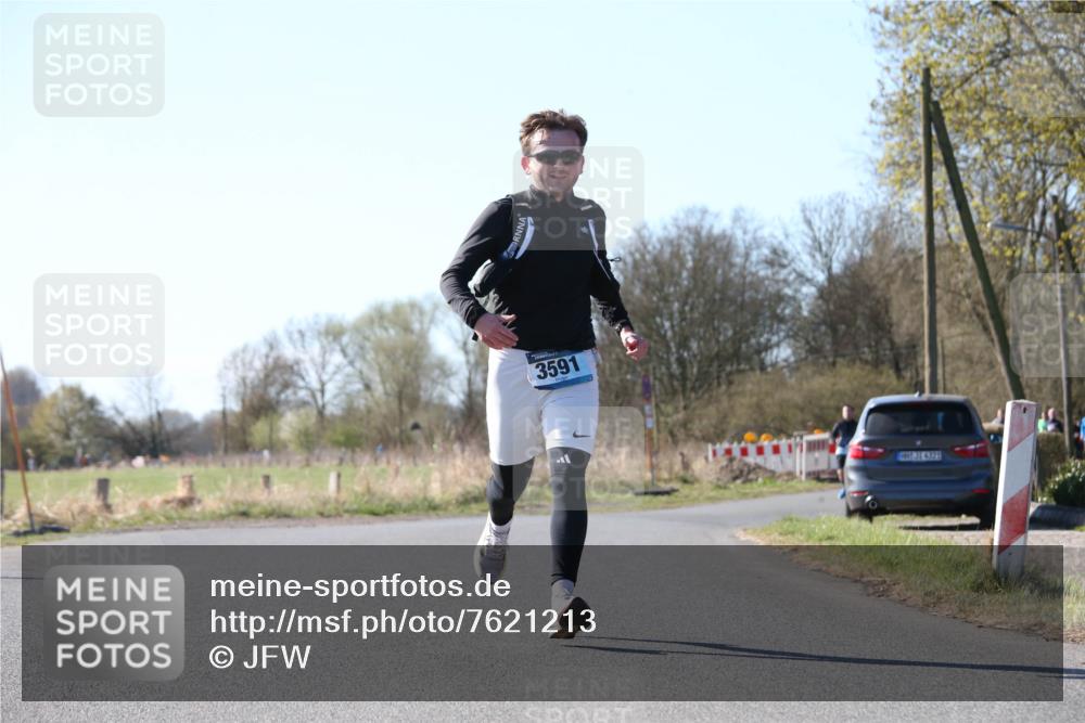 06.04.2025 - 44. Internationalen Wilhelmsburger Insellauf Jannik Wohlers http://msf.ph/oto/7621213 06.04.2025 10:11:06 Laufen 3591, 408, 31, 4923 meine-sportfotos.de