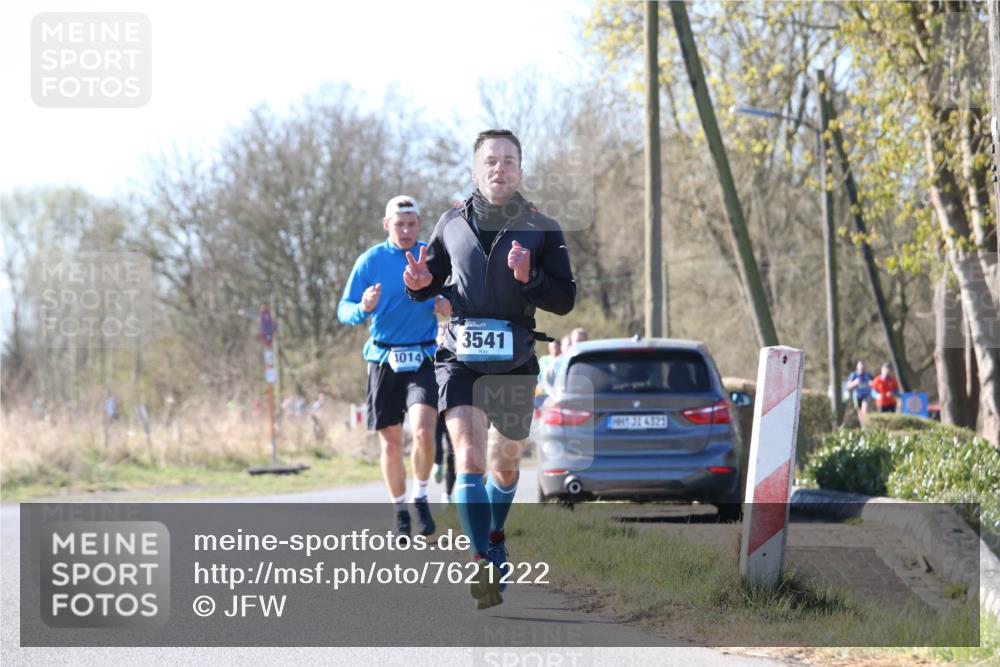 06.04.2025 - 44. Internationalen Wilhelmsburger Insellauf Jannik Wohlers http://msf.ph/oto/7621222 06.04.2025 10:11:17 Laufen 1014, 3541 meine-sportfotos.de