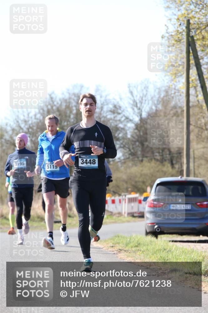 06.04.2025 - 44. Internationalen Wilhelmsburger Insellauf Jannik Wohlers http://msf.ph/oto/7621238 06.04.2025 10:11:25 Laufen 3195, 5115, 3448 meine-sportfotos.de